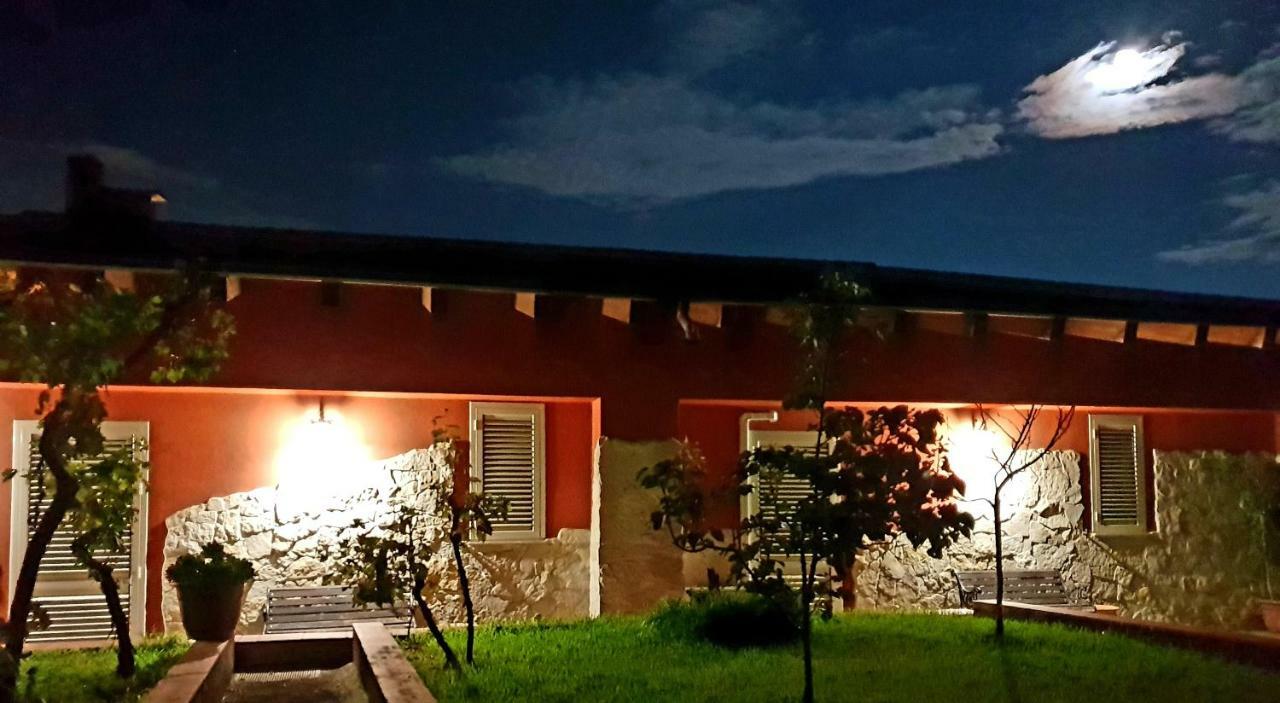 B&B Welcome Pedara Buitenkant foto