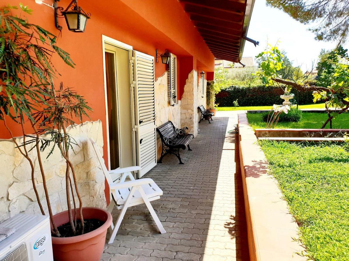 B&B Welcome Pedara Buitenkant foto